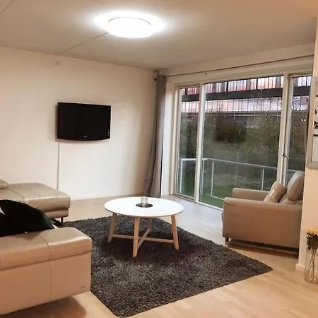 1 Bedroom Designer Flat *