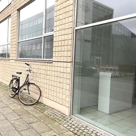 1 Bedroom Designer Flat Apartment