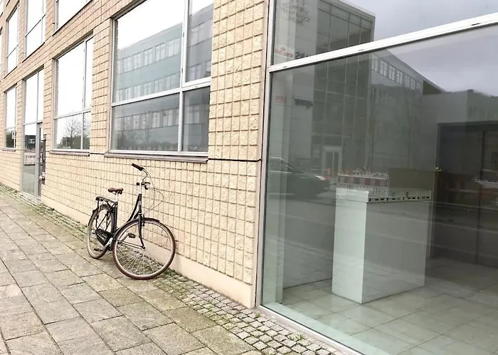 1 Bedroom Designer Flat Lägenhet