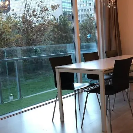 Apartmán 1 Bedroom Designer Flat